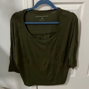 Aeropostale green loose fit top XS